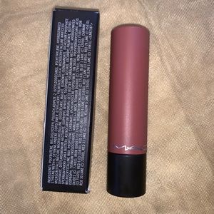 Mac lipstick / Doe / New